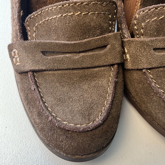 Calvin Klein heels - Picture 2 of 8